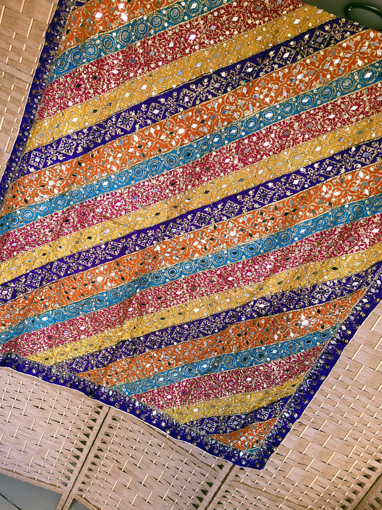 Multi lines mirror work duppata