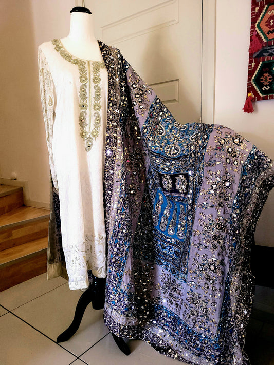 Gray & ferozi silk duppata