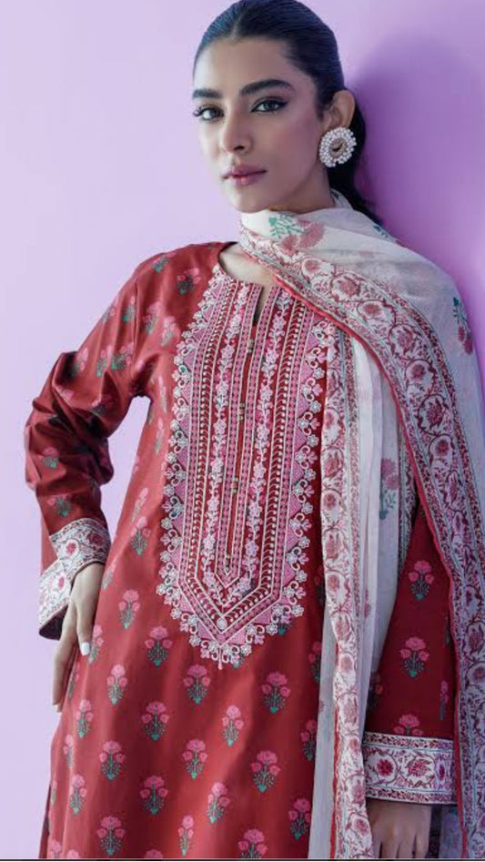 Lawn embroiderd 2pc Burn Maroon