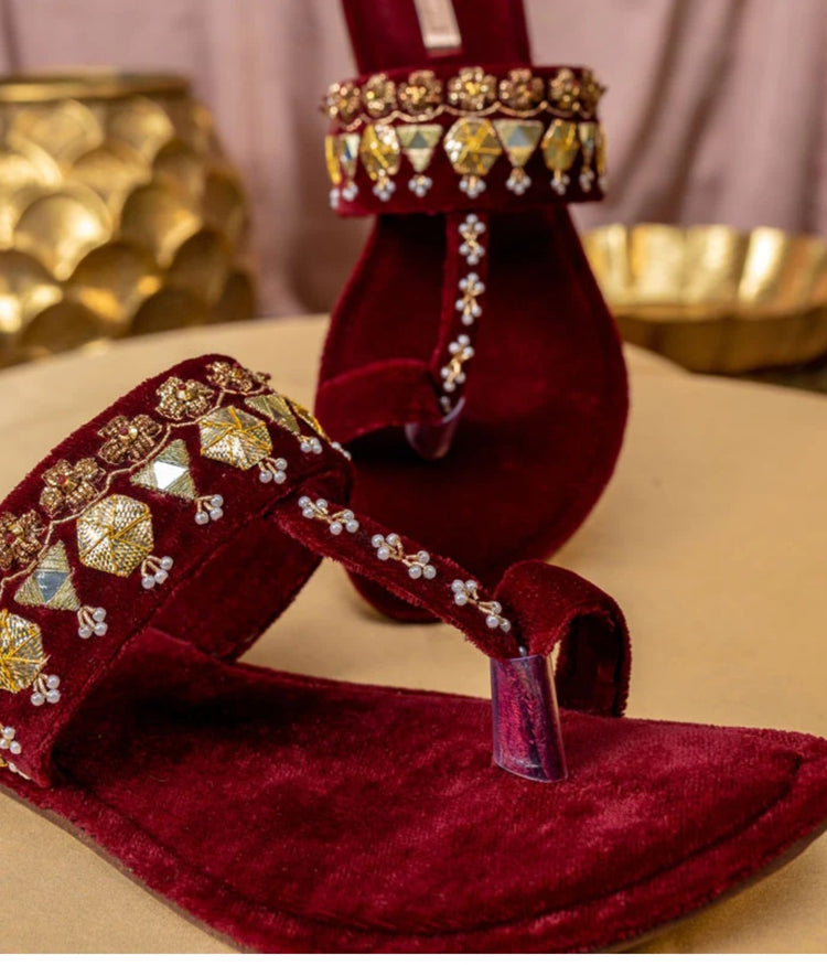 Mahrani Maroon Kohlapuri