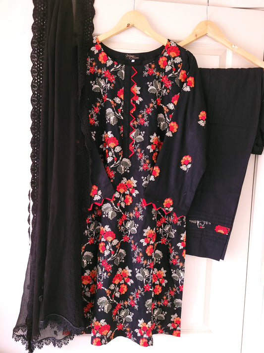 Bareeze -3 Piece Lawn Suit