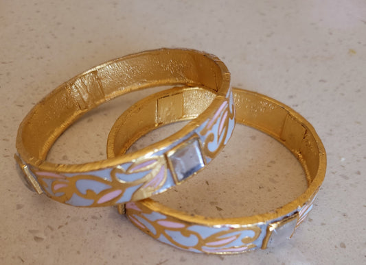 Simple Meenakari Kara