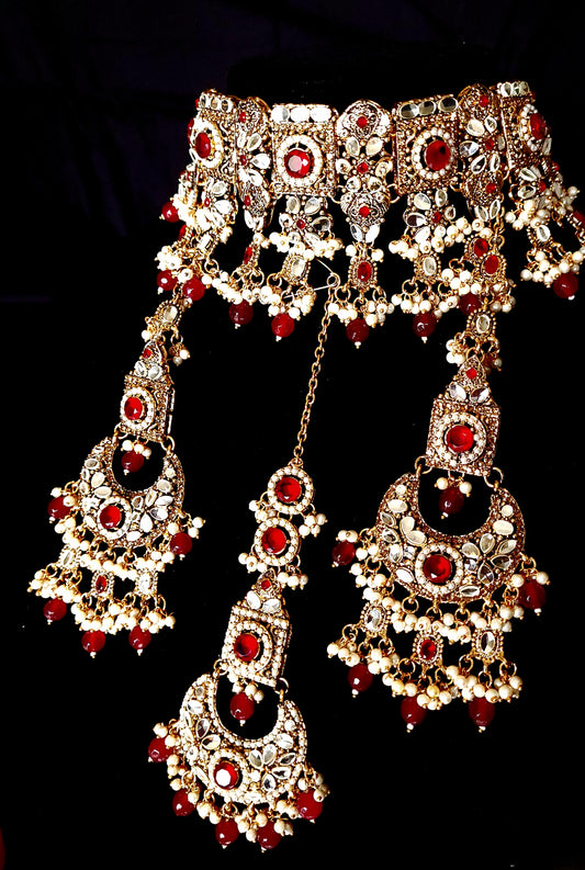 Antique style bridal set