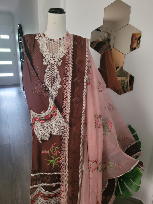 Brown Karandi 3pc dress