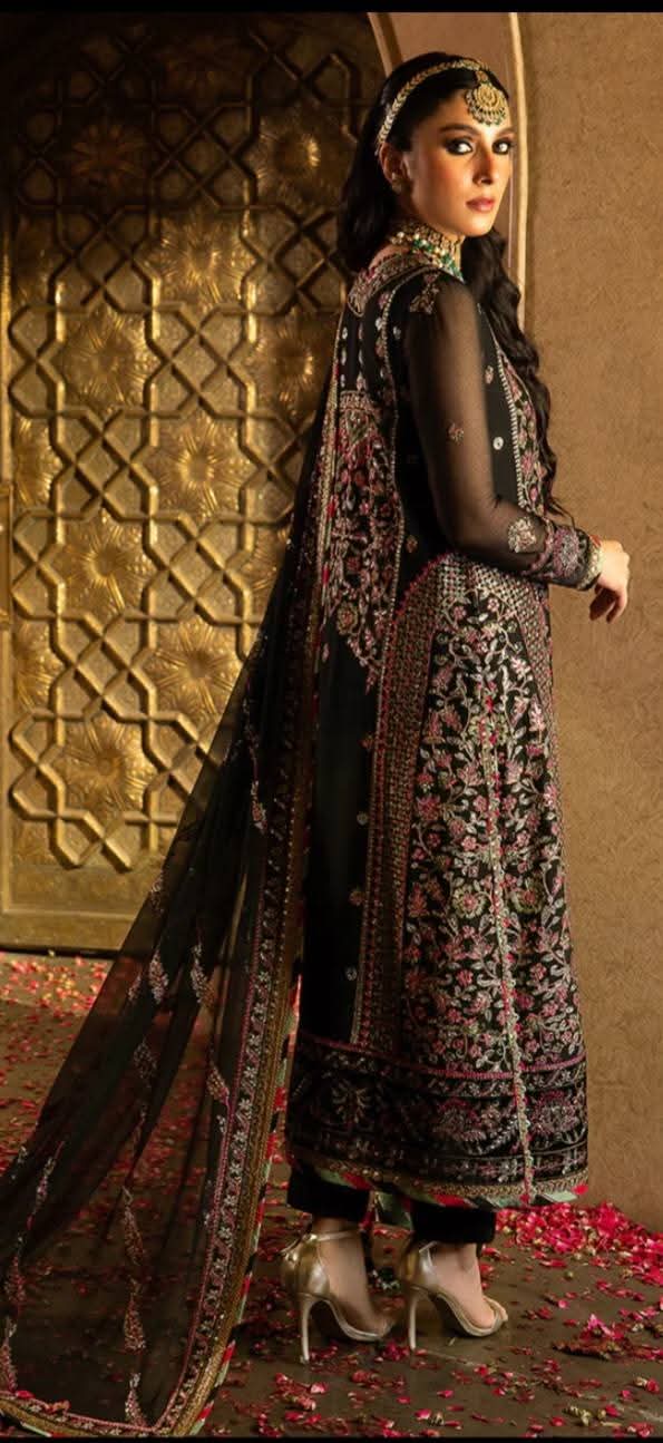 Black multi  chiffon 3pc