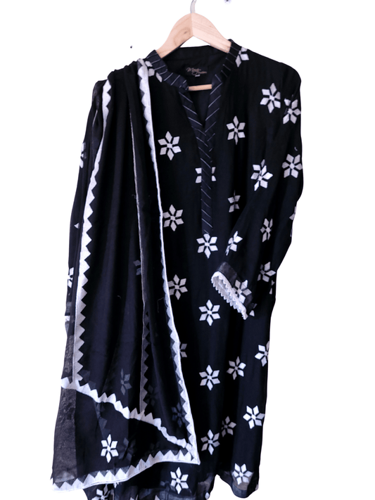 Black & White Ajrak Embroiderd 2 Piece Suit